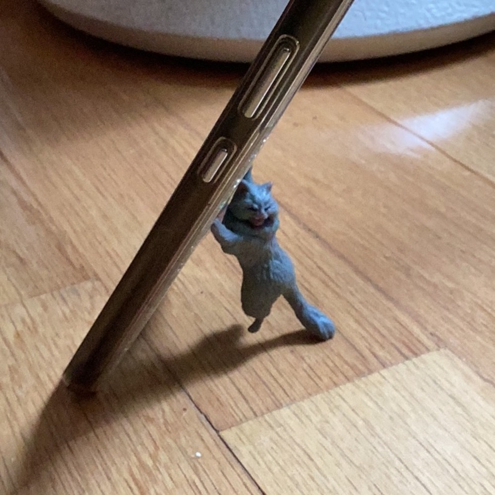 Gray Cat Figurine phone prop
